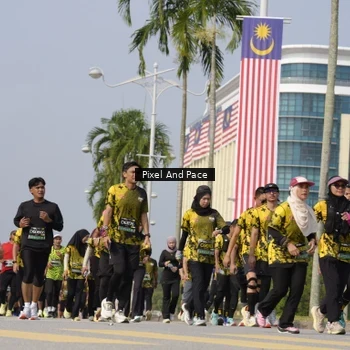 Runner Photo 6520477