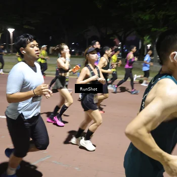 Runner Photo 6520493