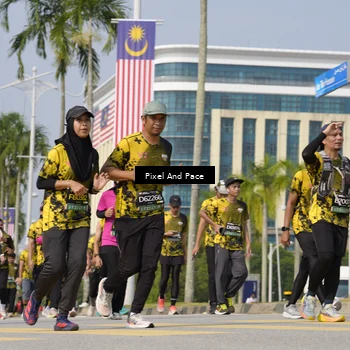 Runner Photo 6520516