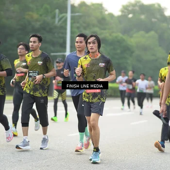 Runner Photo 6520538