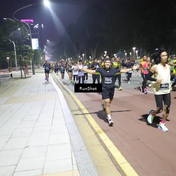Runner Photo 6520616