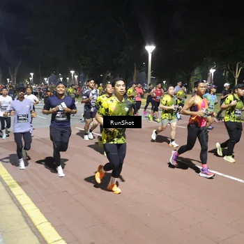 Runner Photo 6520663