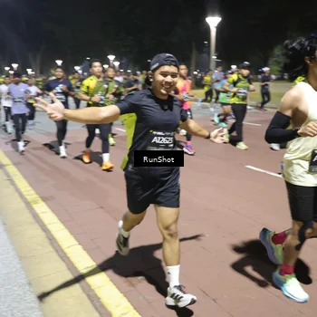 Runner Photo 6520665