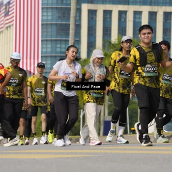 Runner Photo 6520695