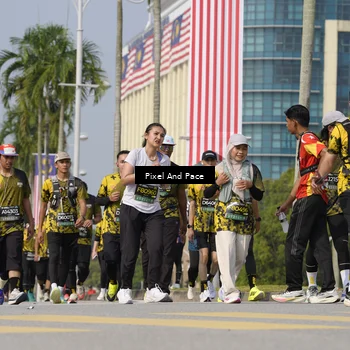 Runner Photo 6520706