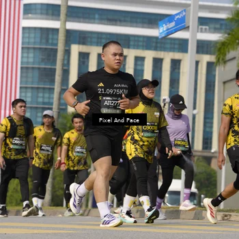 Runner Photo 6520718