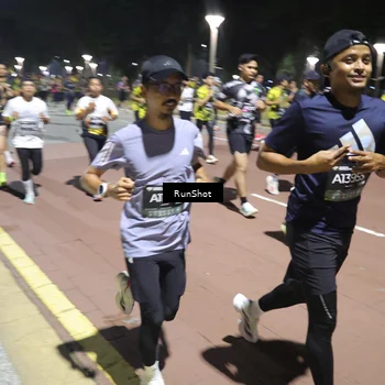 Runner Photo 6520742