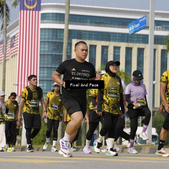 Runner Photo 6520748