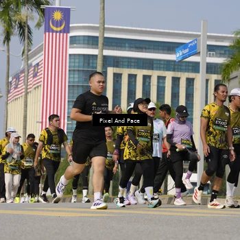 Runner Photo 6520763
