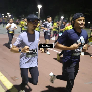 Runner Photo 6520780