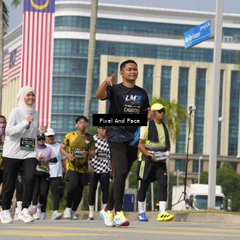 Runner Photo 6520818