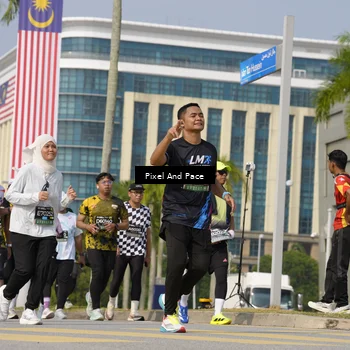 Runner Photo 6520831