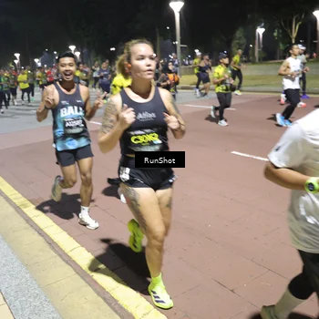 Runner Photo 6520858