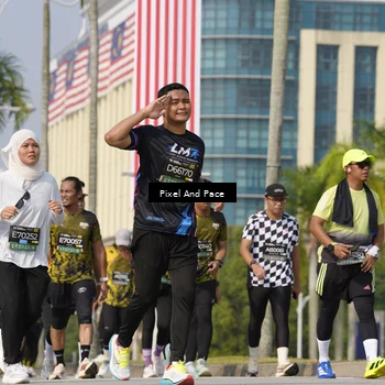 Runner Photo 6520869