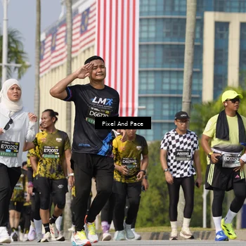 Runner Photo 6520886