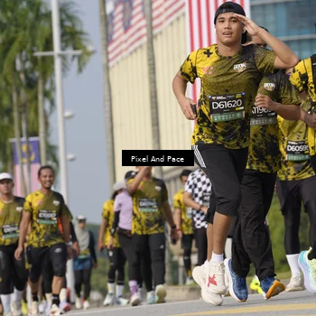 Runner Photo 6520912