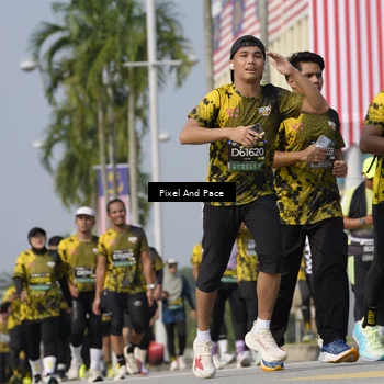 Runner Photo 6520926