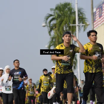 Runner Photo 6520942