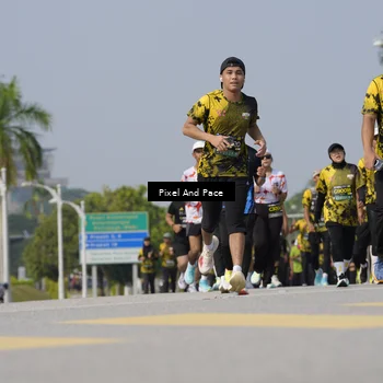 Runner Photo 6520992