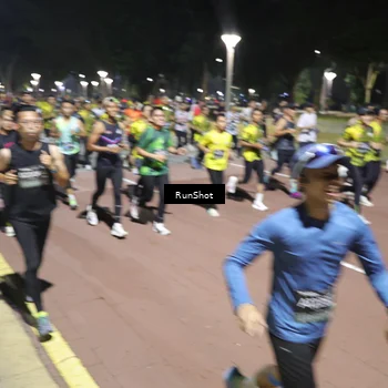 Runner Photo 6521013