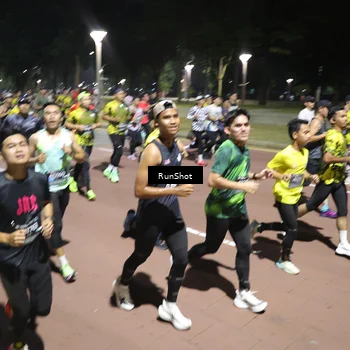 Runner Photo 6521059