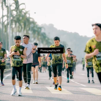 Runner Photo 6521062