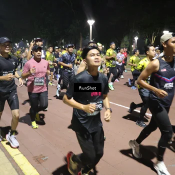 Runner Photo 6521094