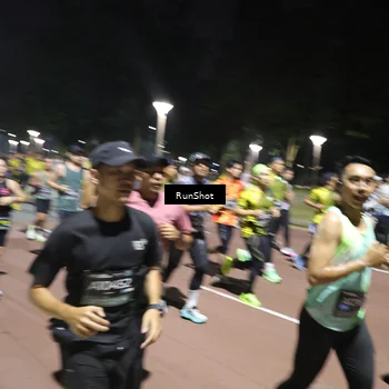 Runner Photo 6521102