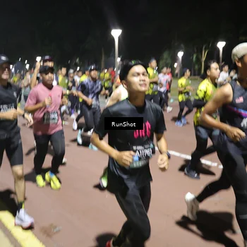 Runner Photo 6521120