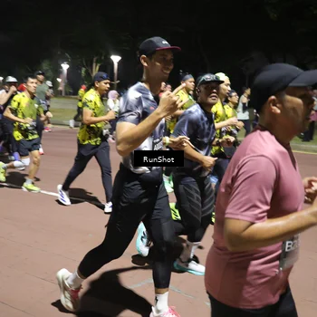 Runner Photo 6521186