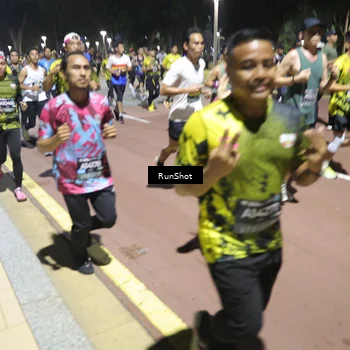 Runner Photo 6521187