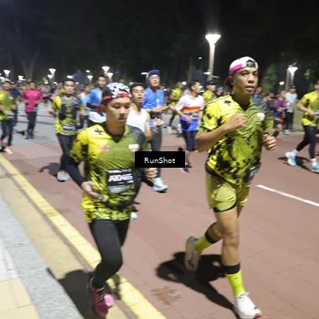 Runner Photo 6521231