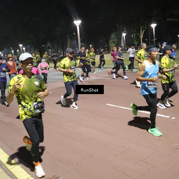 Runner Photo 6521320