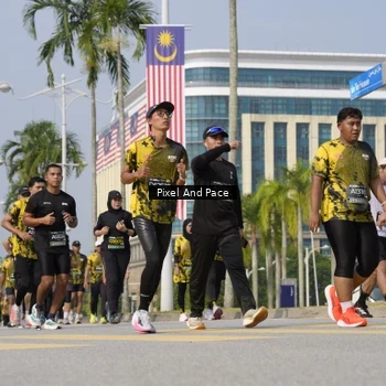 Runner Photo 6521349