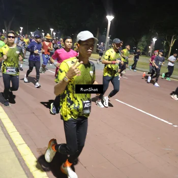 Runner Photo 6521351