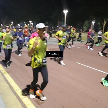 Runner Photo 6521357