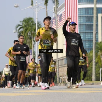Runner Photo 6521368