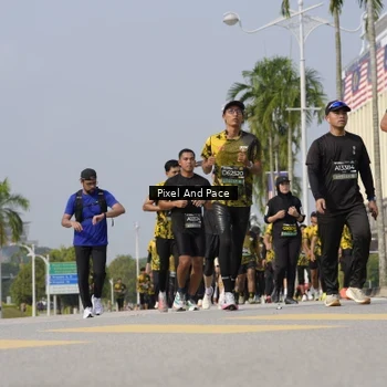 Runner Photo 6521396