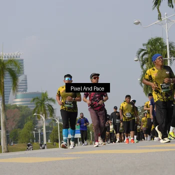 Runner Photo 6521538
