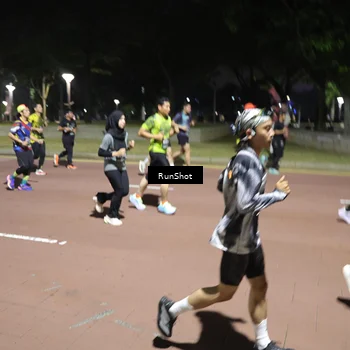 Runner Photo 6521541