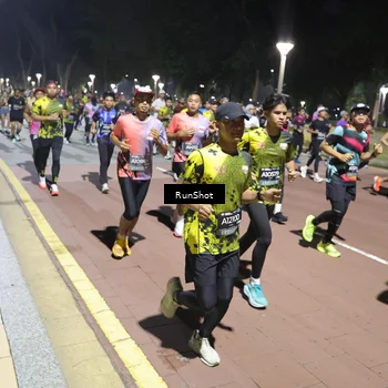 Runner Photo 6521590