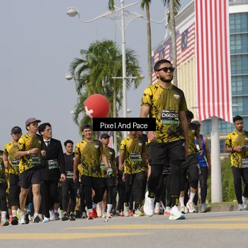 Runner Photo 6521643