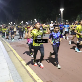 Runner Photo 6521654