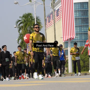 Runner Photo 6521673