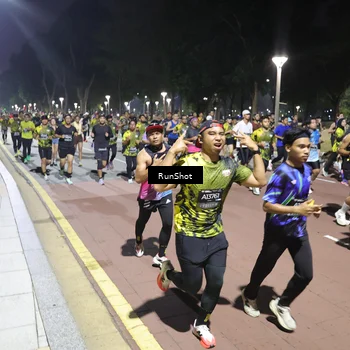 Runner Photo 6521680