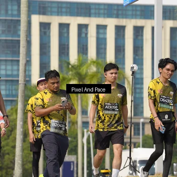 Runner Photo 6521684