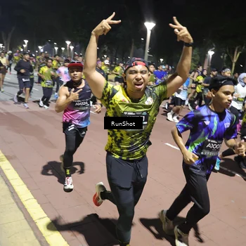 Runner Photo 6521685