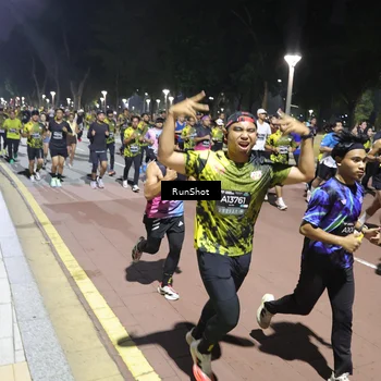 Runner Photo 6521692