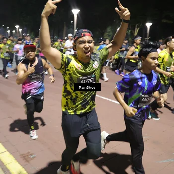 Runner Photo 6521700