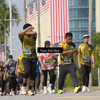 Runner Photo 6521704